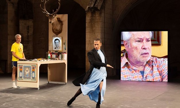 De la Festivalul de la Avignon la București: „Israel & Mohamed” deschide programul de toamnă al Stagiunii Internaționale de Teatru 2026