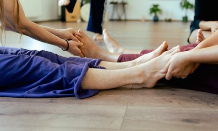 Acasă în corp: despre strămutare, apartenență și locul în care încercăm să ne simțim în siguranță